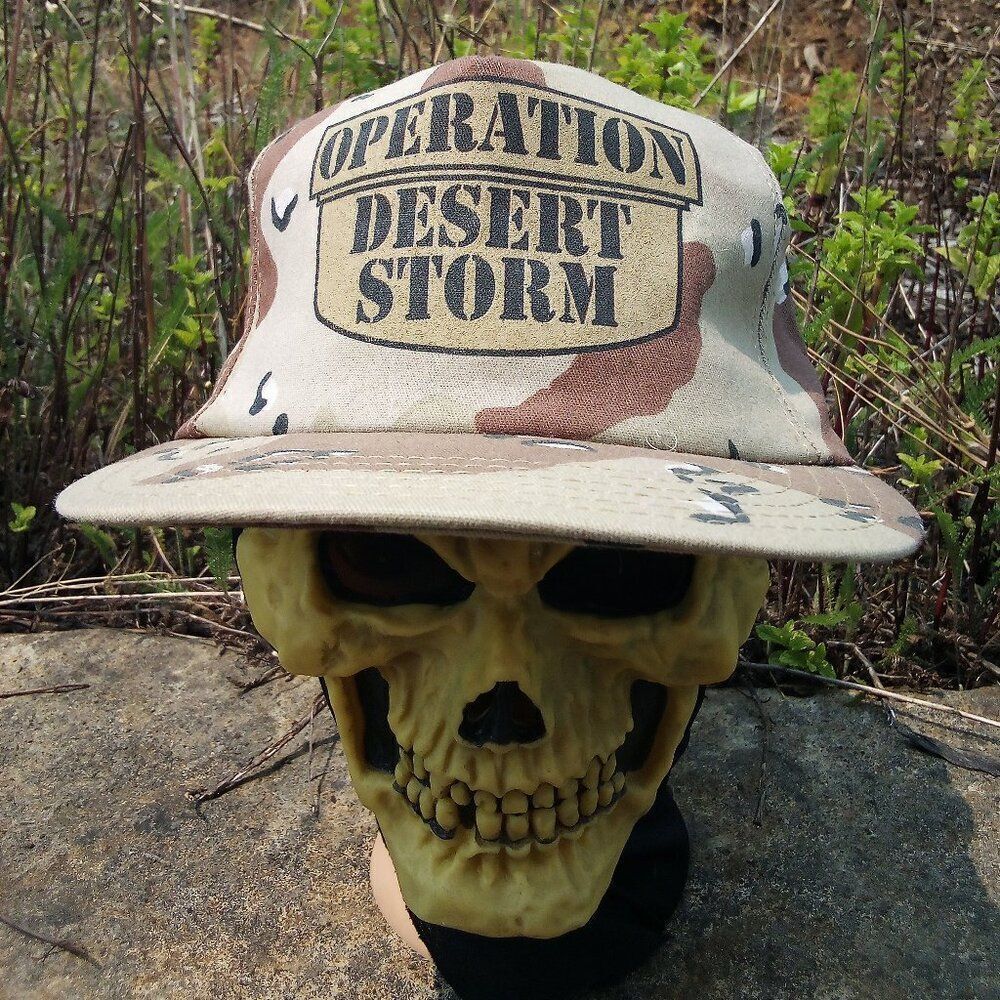 NWT Deadstock Operation Desert Storm Camouflage Snap Back Hat